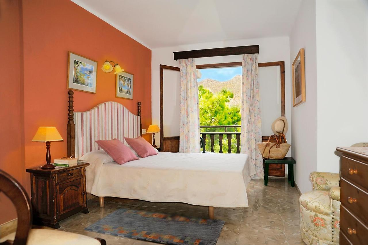 Hostal Los Pinos Cala de Sant Vicenc 외부 사진